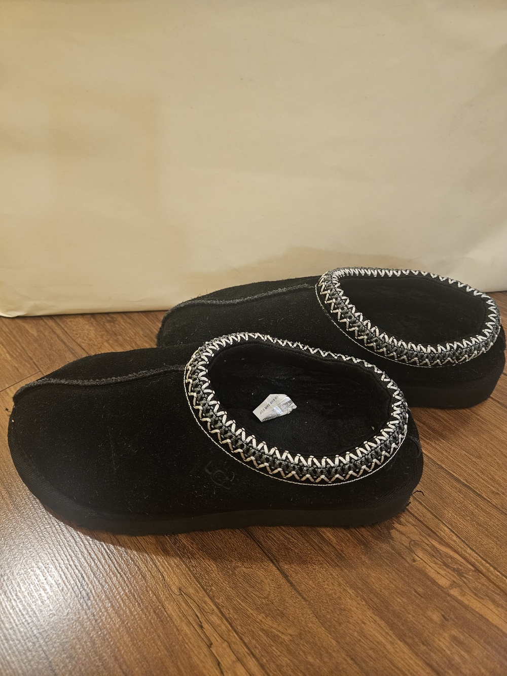 UGG Tasman Slipper Black Embroidered Slippers